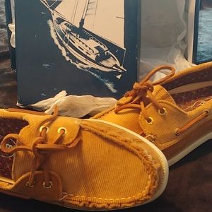 Sperry Top Sider shoes